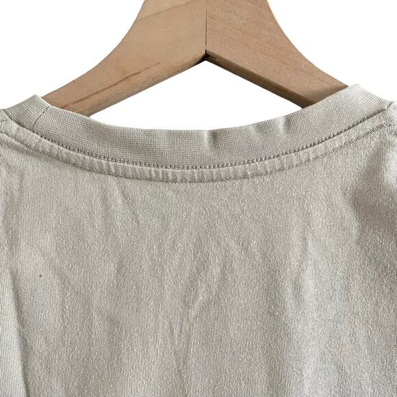 Well Made Beige Tan Crew Neck Basic T-shirt Men’s size Small - Picture 7 of 7